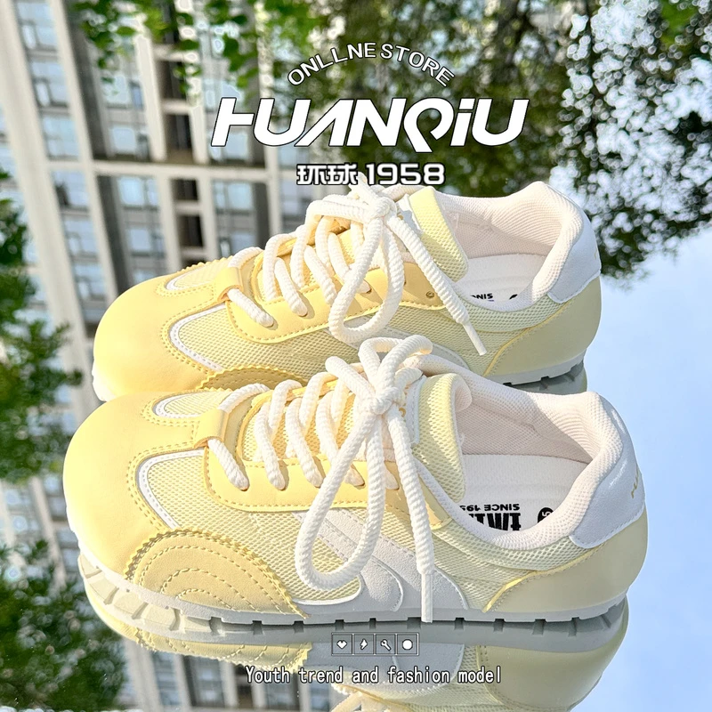 环球超轻透气多巴胺德训鞋女2025新款软底百搭泡芙芒果头阿甘板鞋