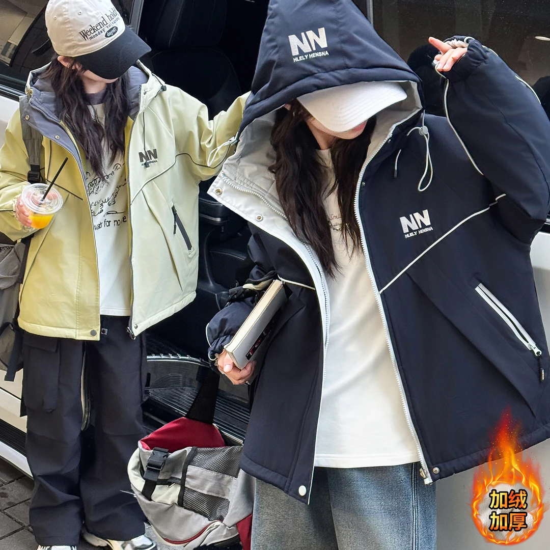 女童加绒冲锋衣外套2025新款儿童秋冬装中大童女加厚夹棉上衣棉衣