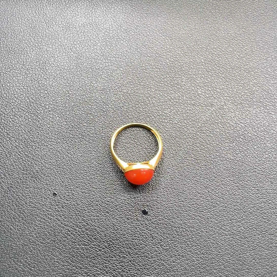 玛***瑙南红玛瑙18K金镶嵌戒指