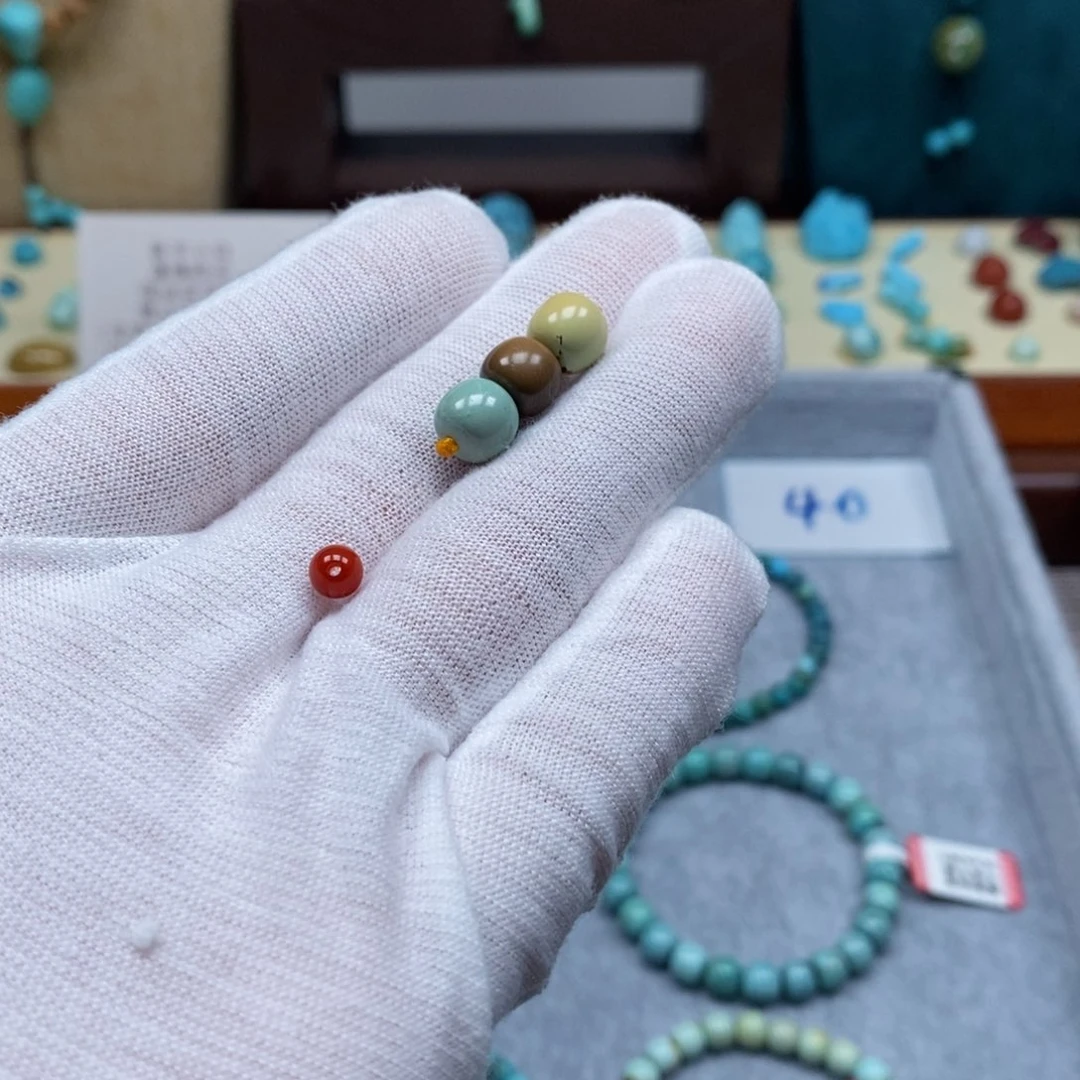 未镶嵌配饰南红玛瑙