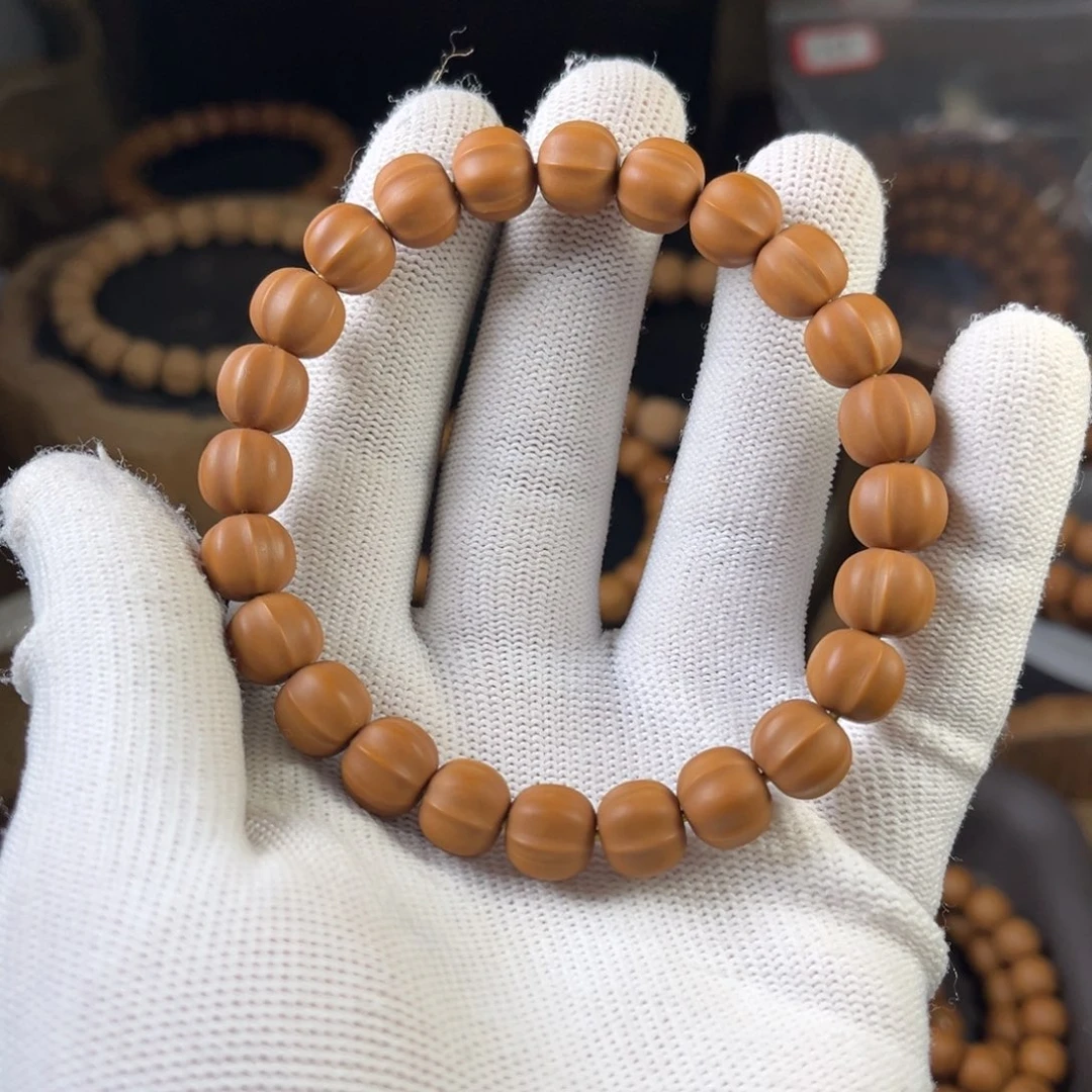 H***5猴头核桃手串小鲨鱼