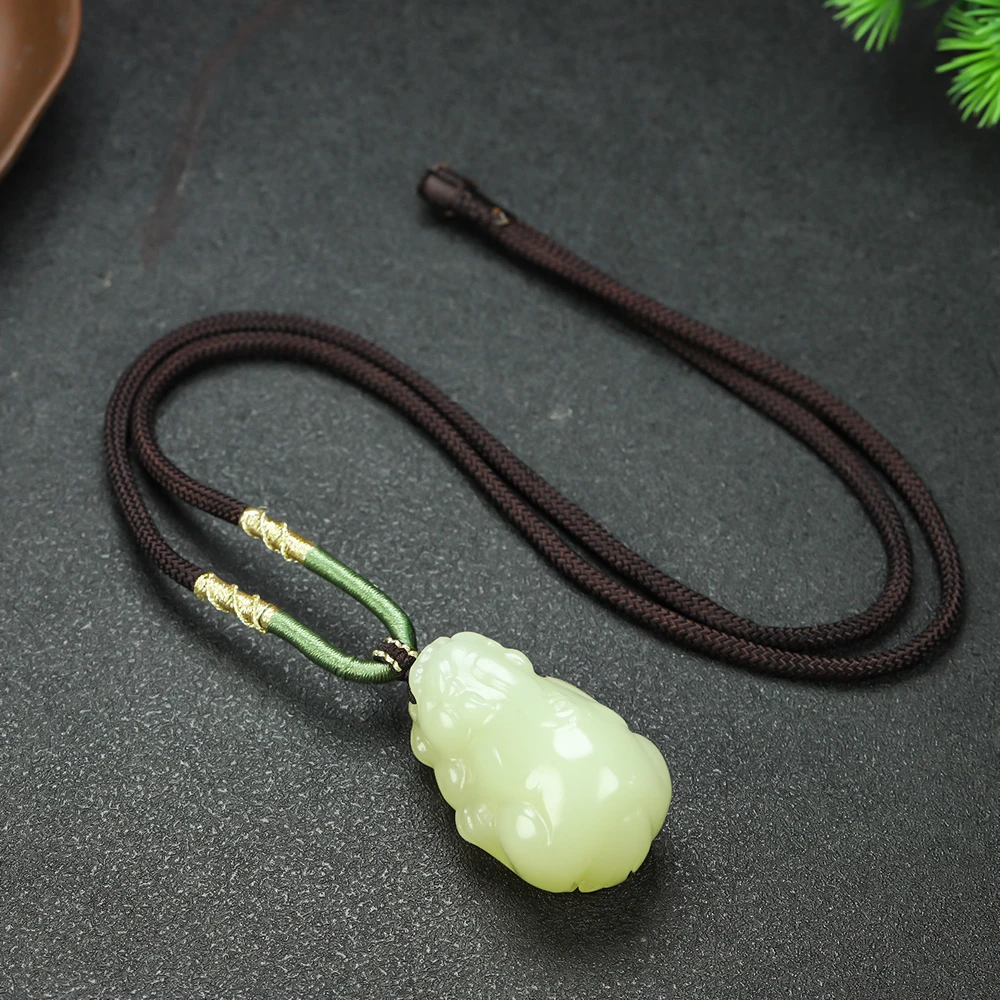 貔貅招财玉佩挂件男女招财转运