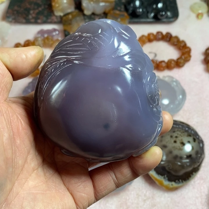 溱***濛玛瑙/玉髓未镶嵌珠宝奇石