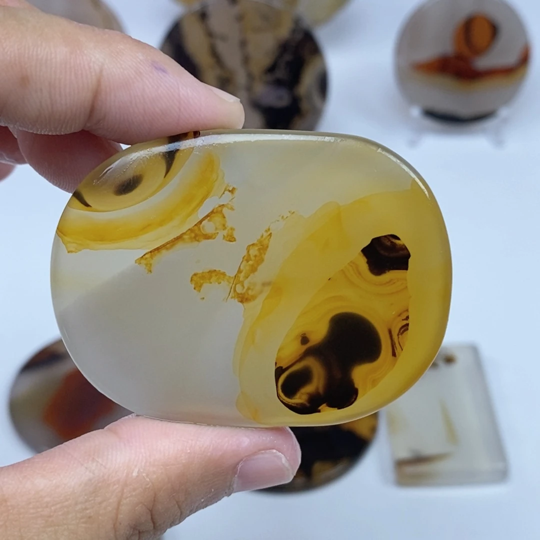 玛瑙/玉髓未镶嵌珠宝半成品