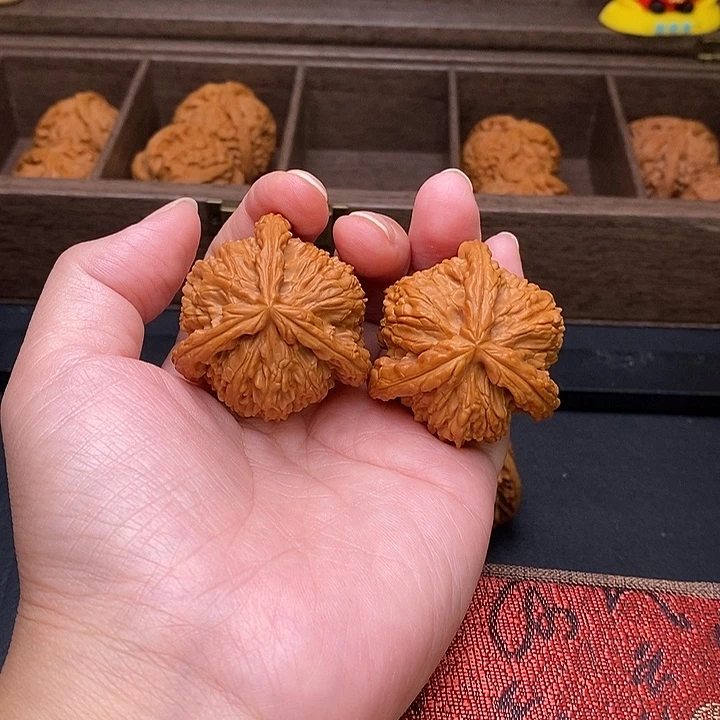 江***湖把件文玩核桃白奔