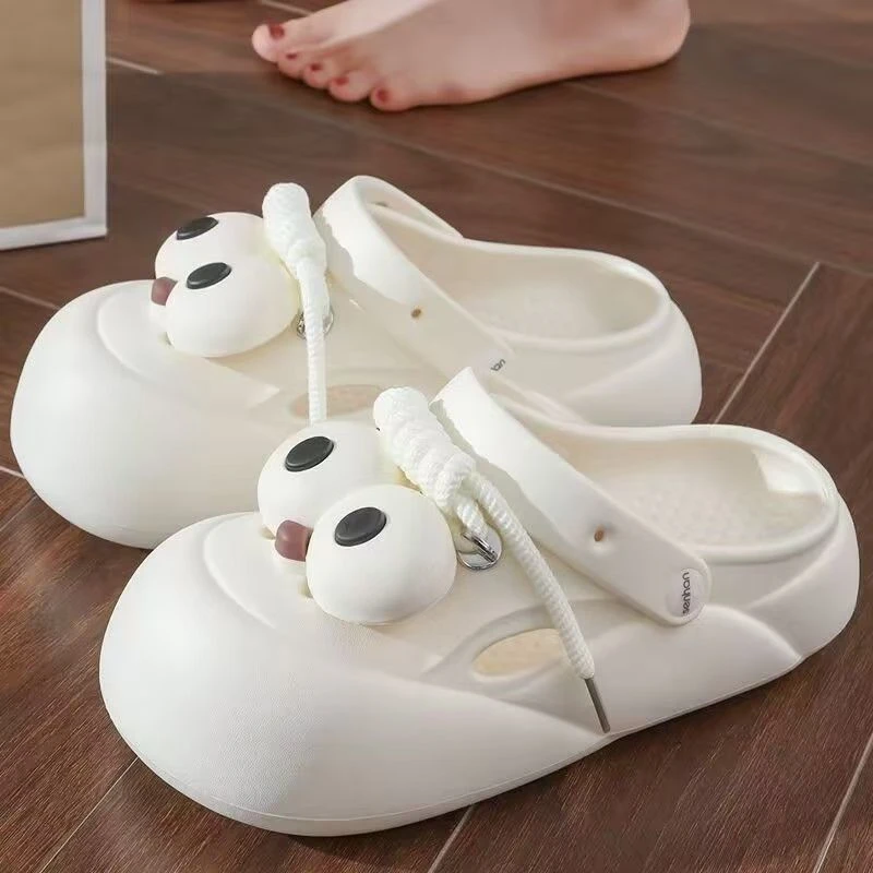 2025洞洞沙滩鞋大眼睛增高厚底防滑耐磨卡通时尚可爱学生外穿