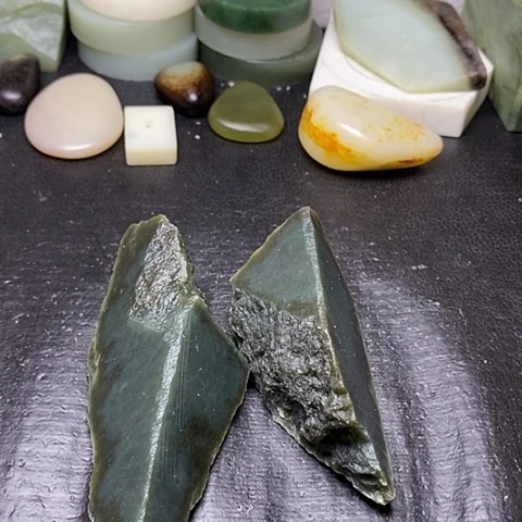 和田玉未镶嵌摆件