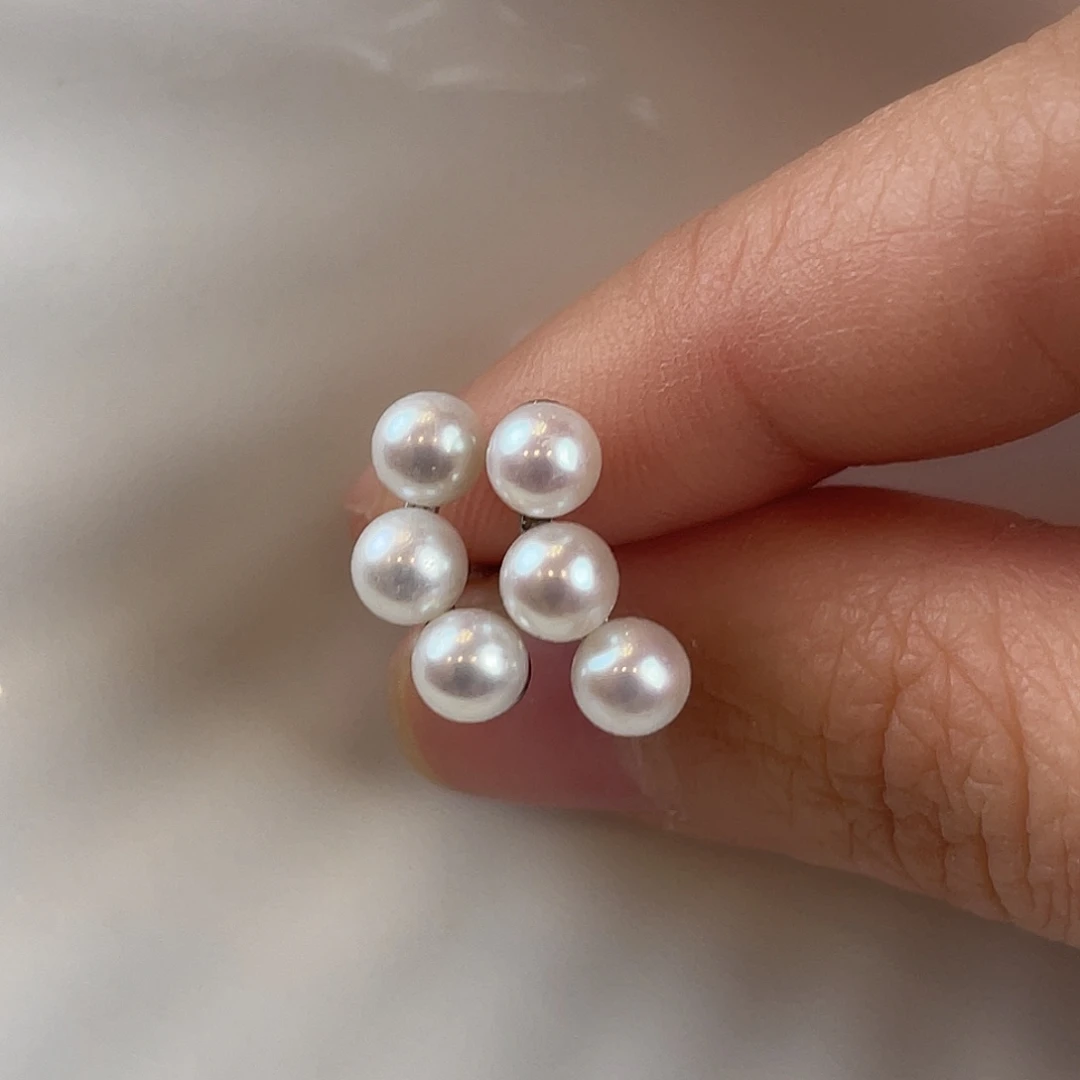 J***i淡水珍珠银S925镶嵌耳饰