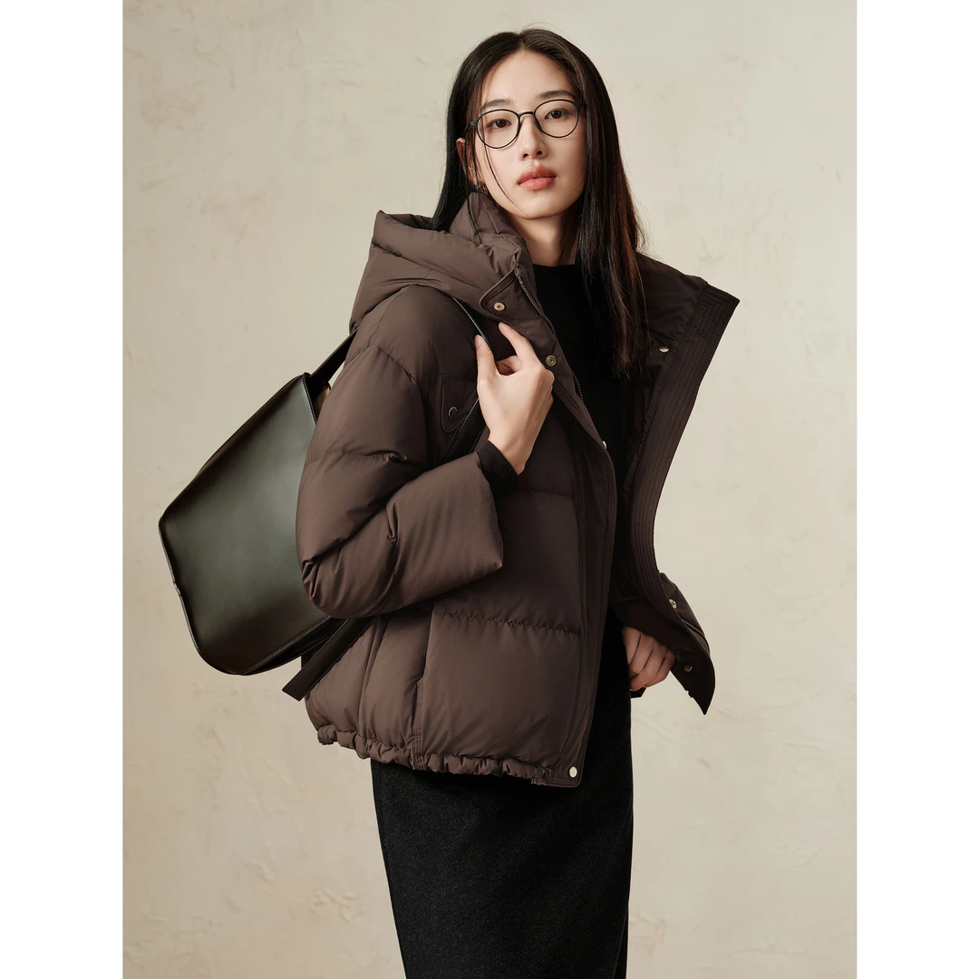 【小余专属】玖姿安娜蔻JTED03334休闲保暖短鹅绒泡芙羽绒女冬