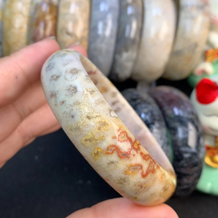 【闪购商品】硅化珊瑚（珊瑚玉）手链未镶嵌58