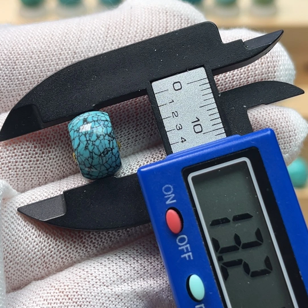 绿松石未镶嵌直切鼓珠