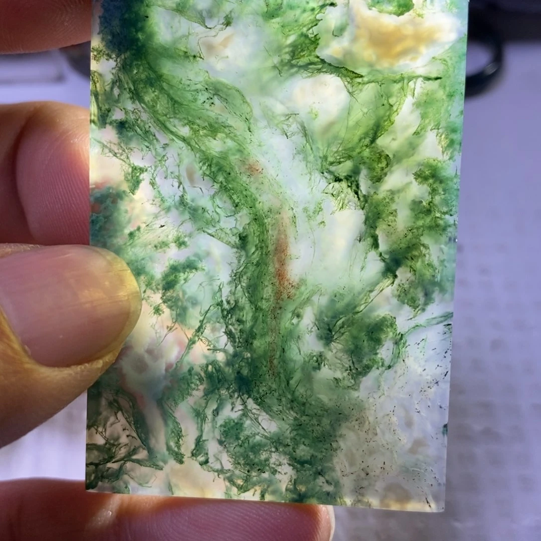 玛瑙/玉髓吊坠(赠链)未镶嵌漫***：