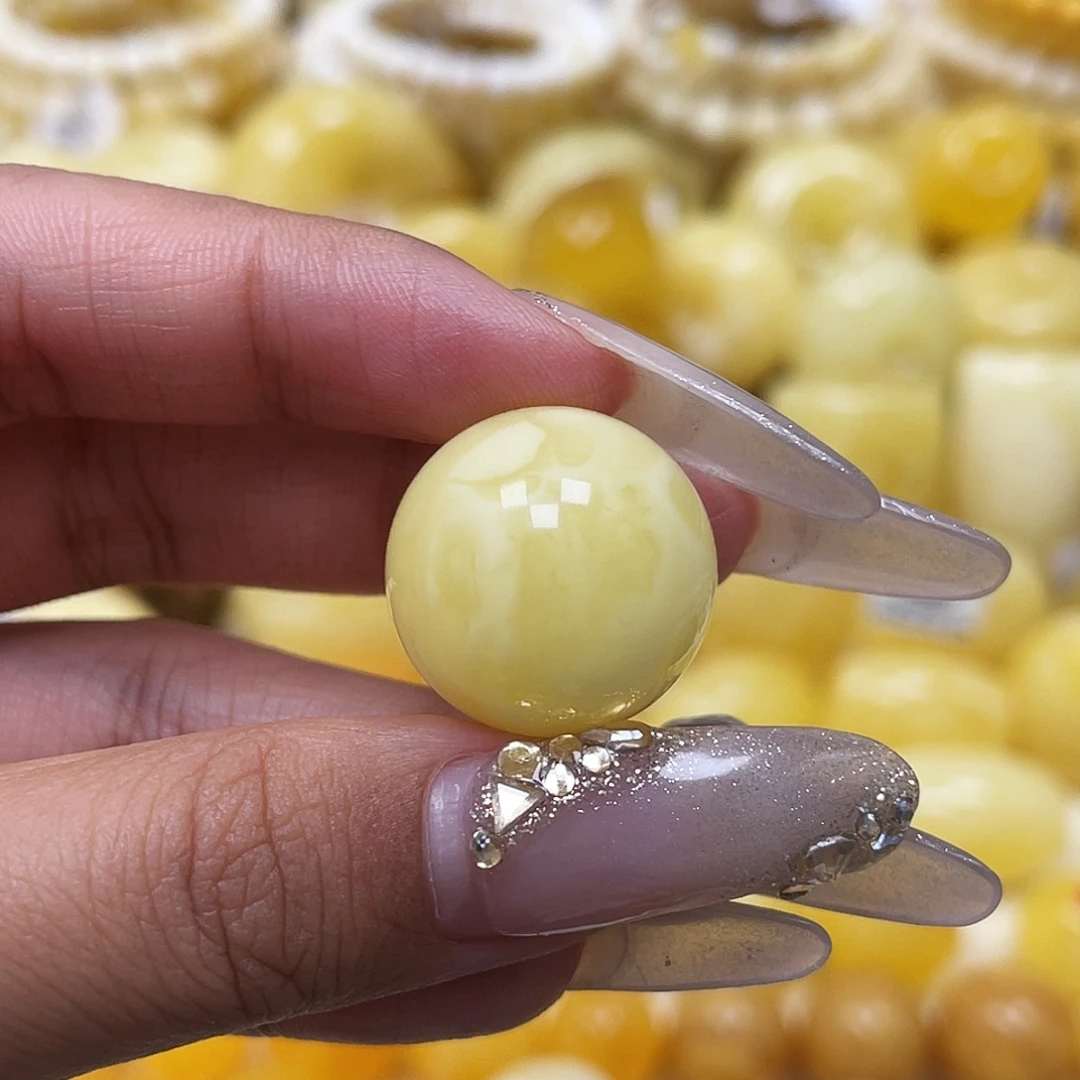 琥珀未镶嵌裸石19.2mm浓白蜡圆珠