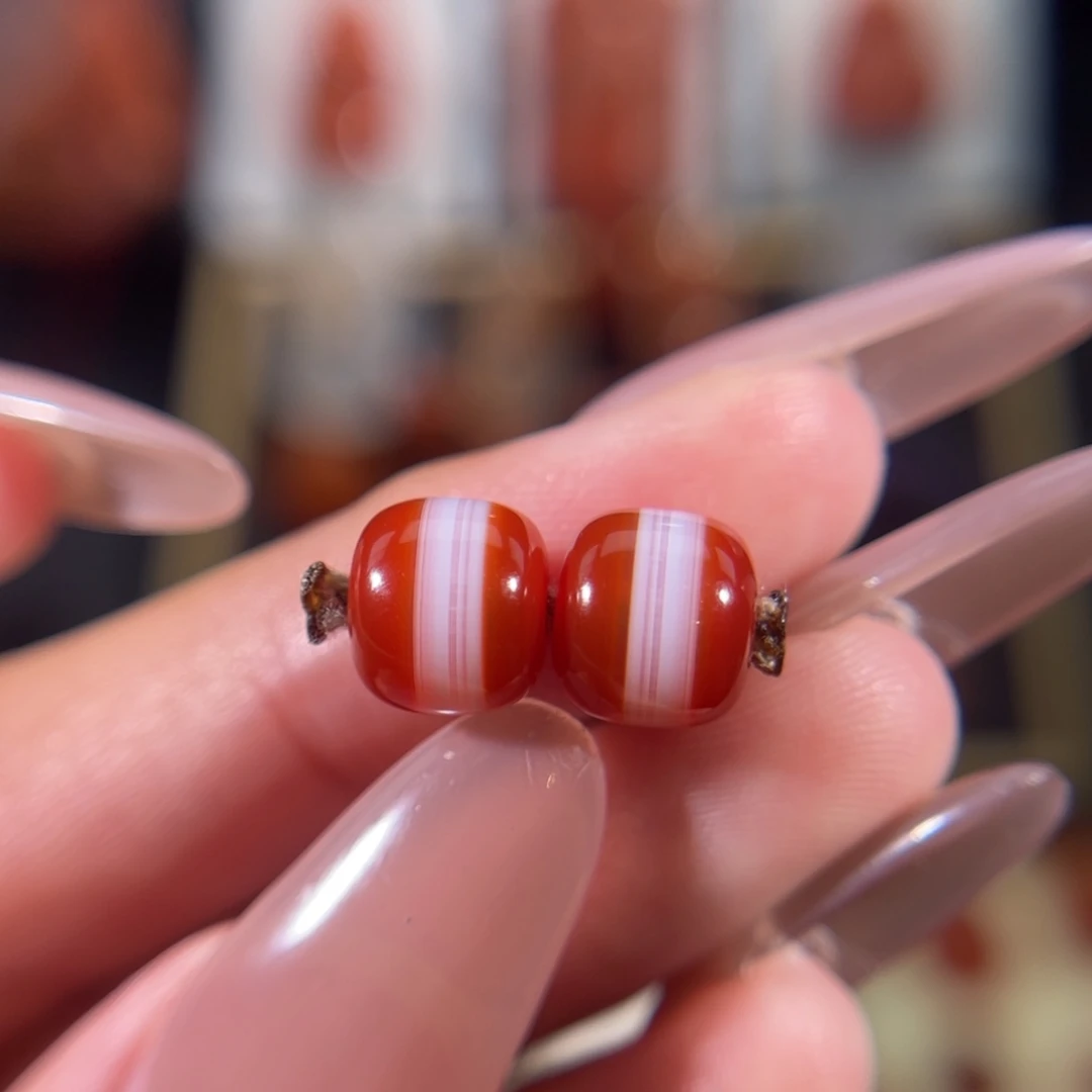 玛瑙/玉髓未镶嵌一线老型珠一对8.1不退不换