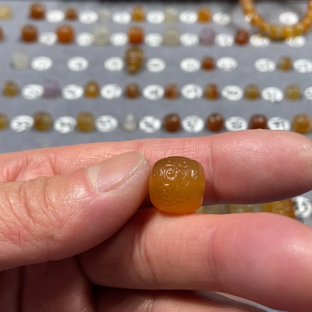 朗***能玛瑙/玉髓合金颈饰珠