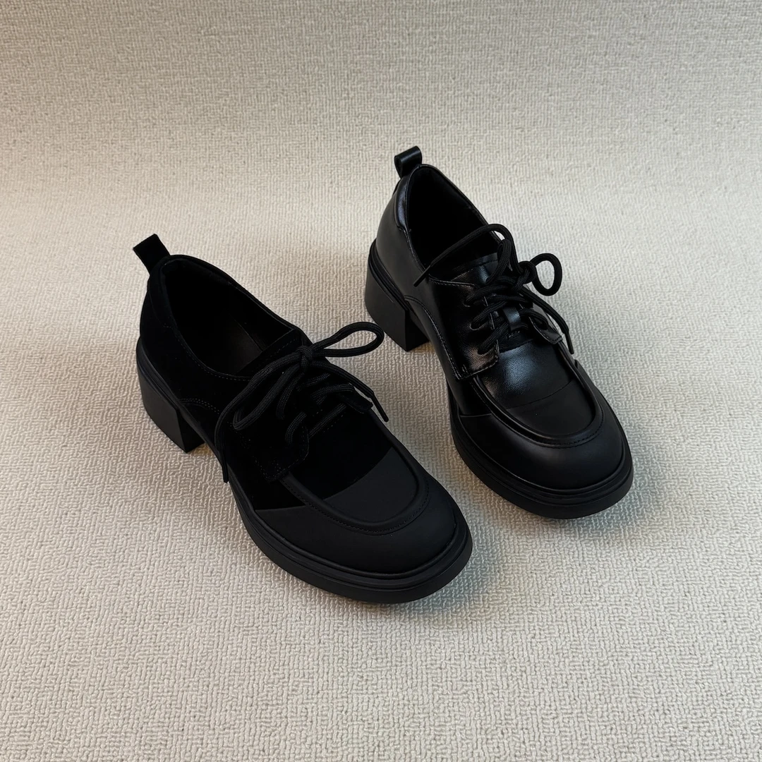 六也「秀气拼接」5cm经典静音粗跟真皮系带暴走通勤乐福皮鞋L1353