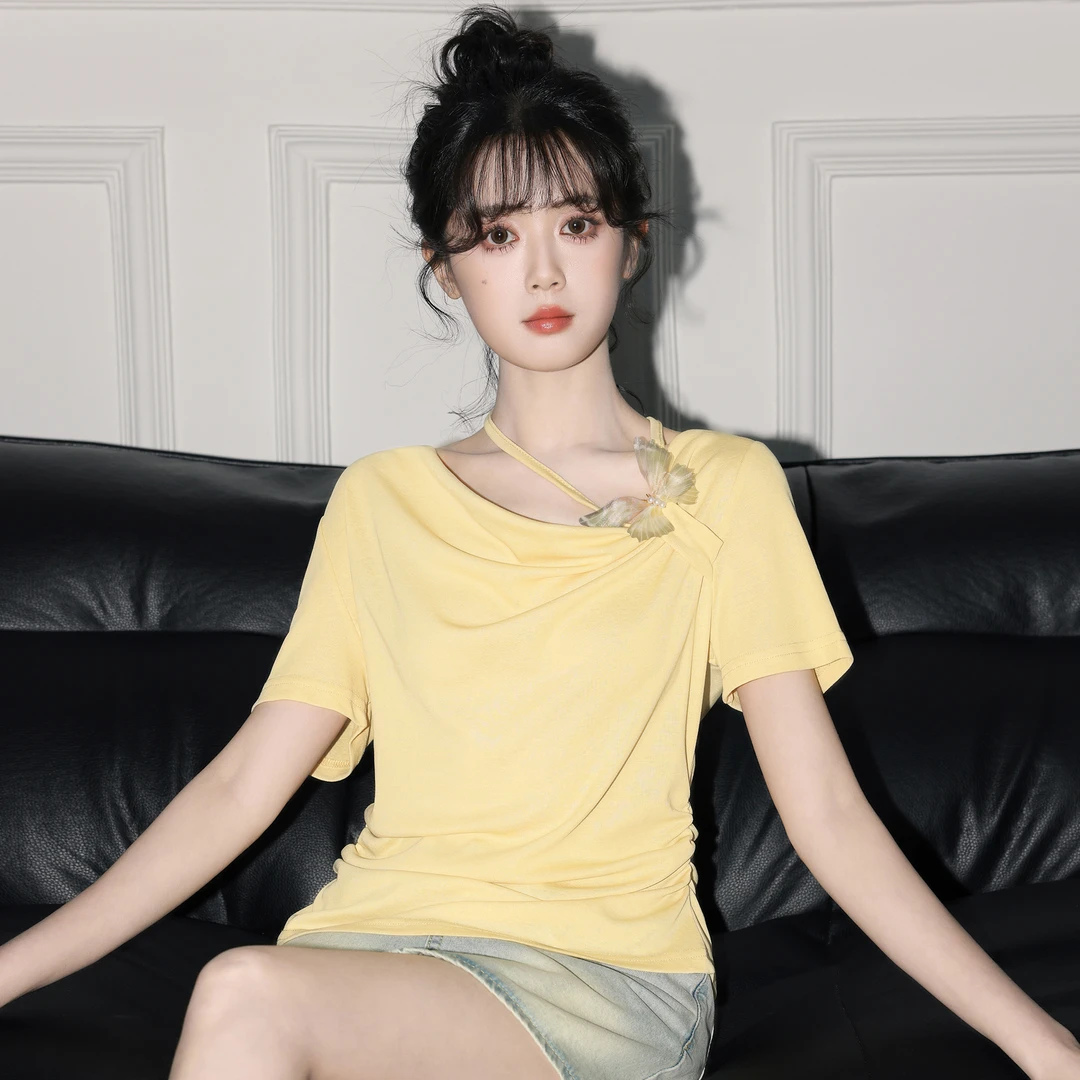 黄色荡领短袖T恤女夏2025夏季新款不规则挂脖收腰体恤斜肩短上衣