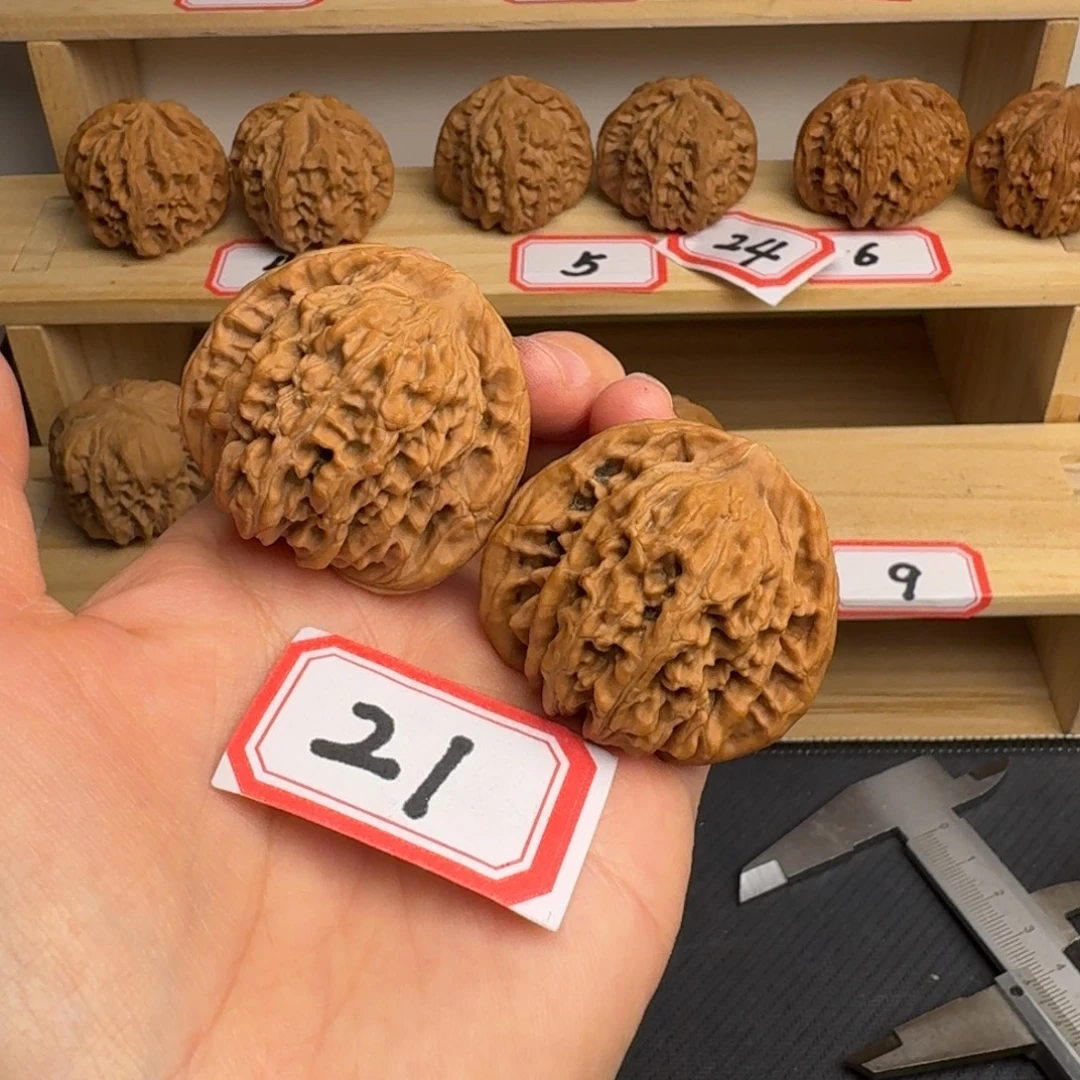 把件文玩核桃全品44尺四座楼