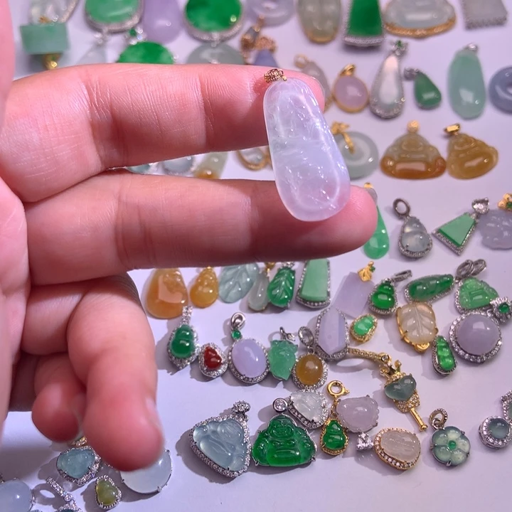 翡翠未镶嵌颈饰111122