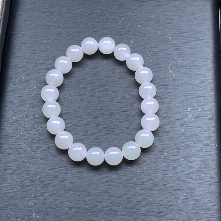 一***猫和田玉未镶嵌手链