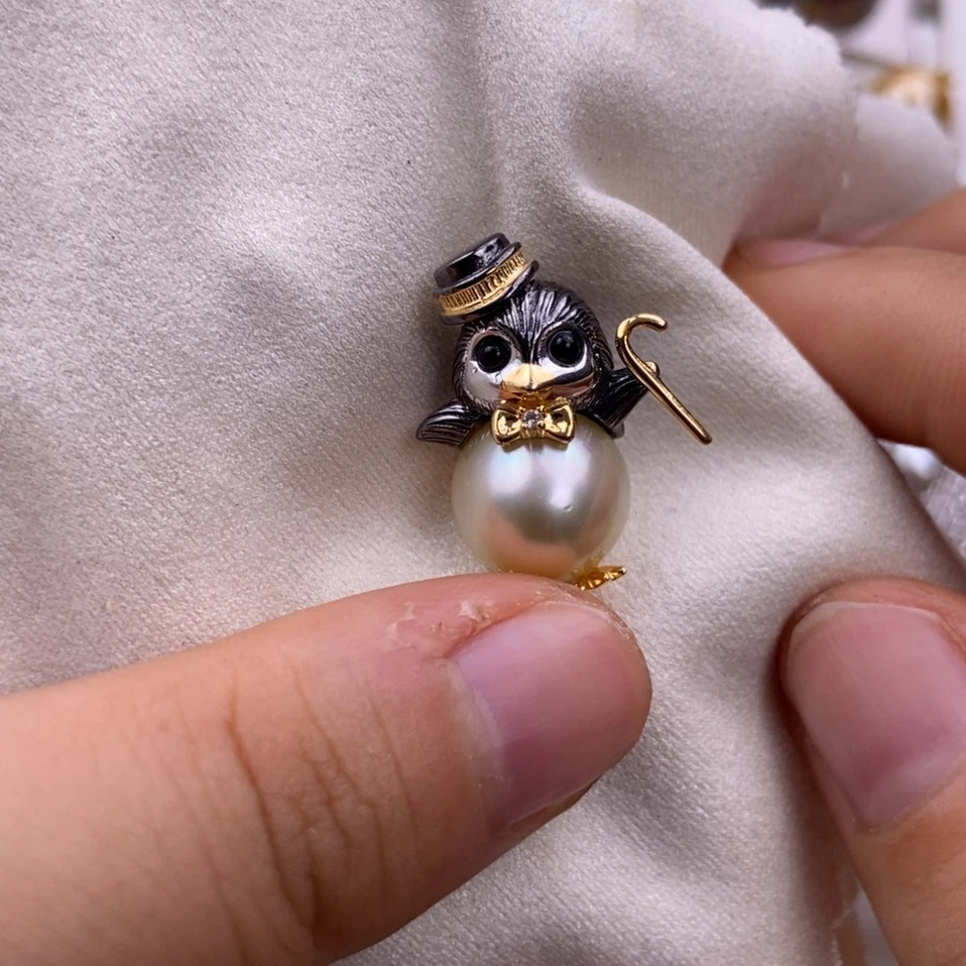 海水珍珠银S925镶嵌颈饰英****卡