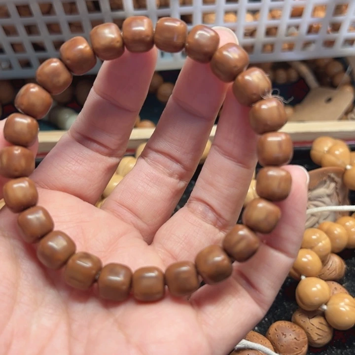 猴头10左右小面包手串单圈