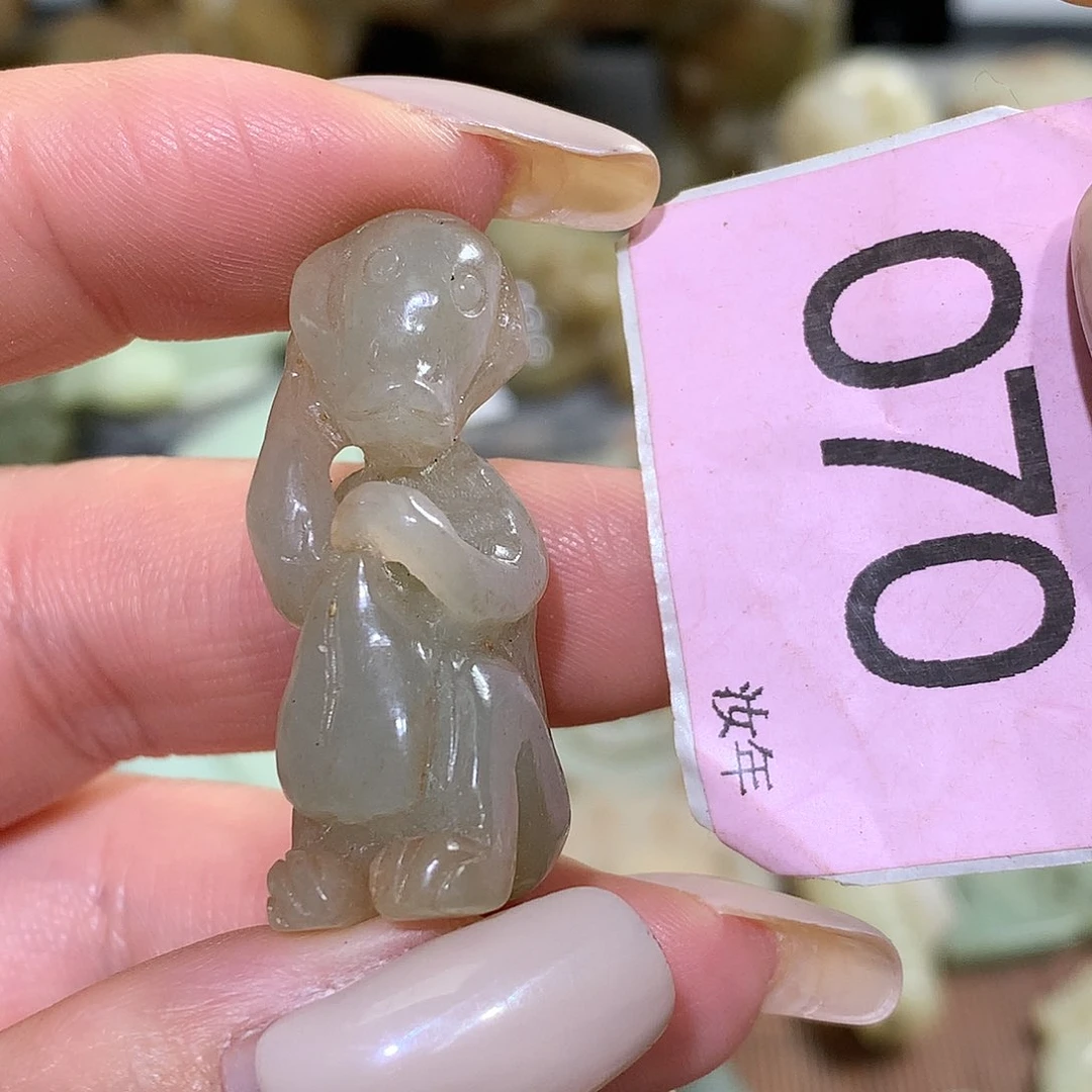 颈饰未镶嵌和田玉