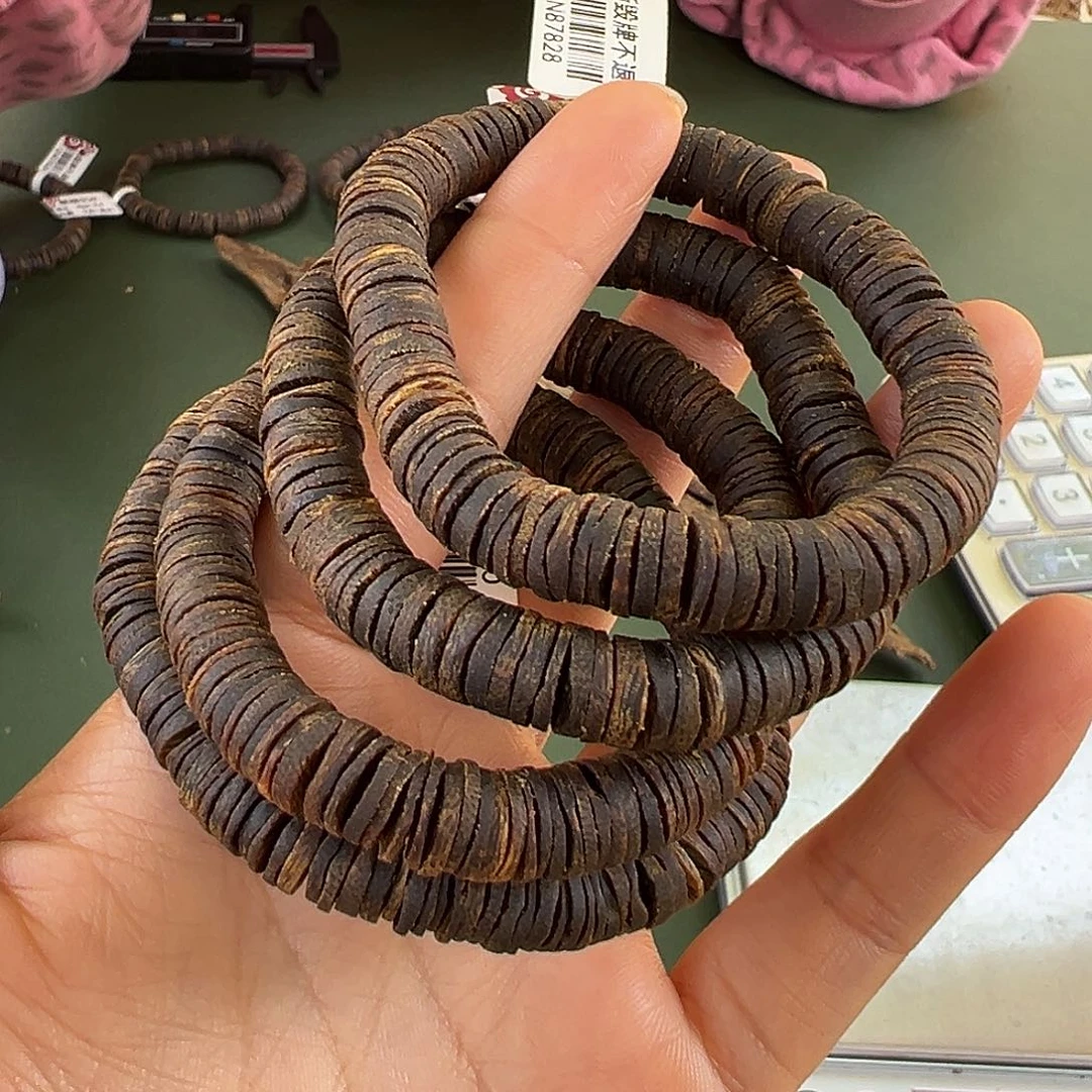 沉香手串虫漏沉水9克0.8多样性发一条