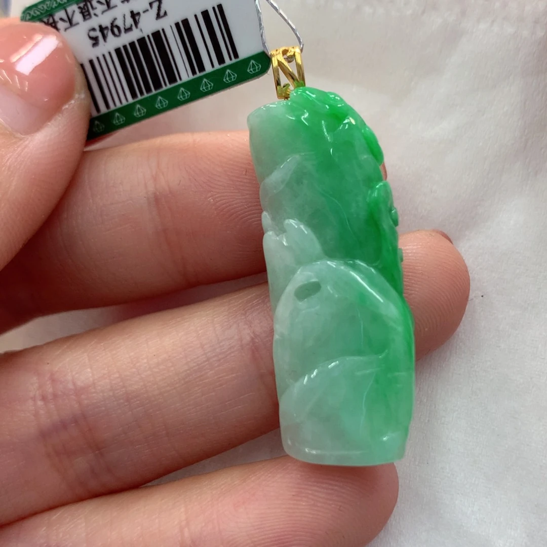 翡翠吊坠(不含链)18K金镶嵌