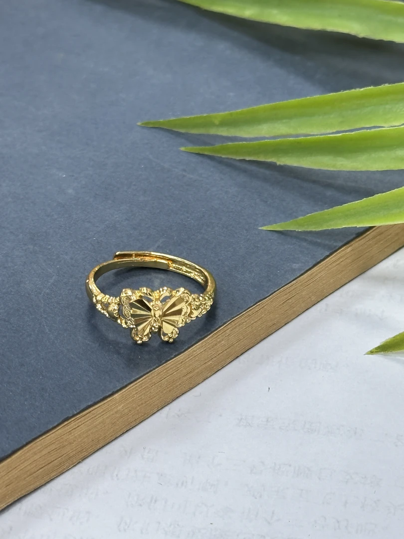 ［粉丝专属］抖好店气质精美戒指（多样性发一件）B520