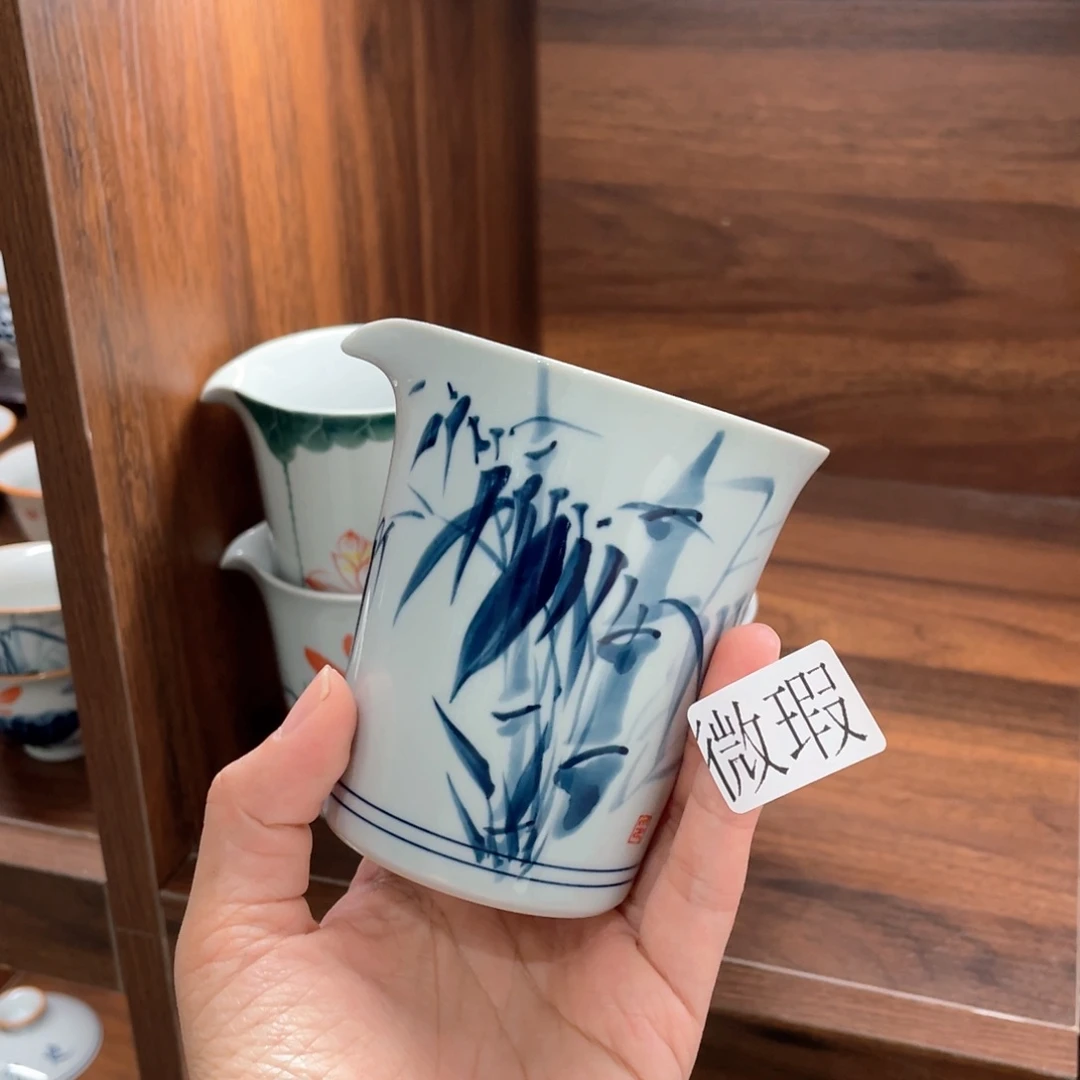 釉下手绘茶具微瑕