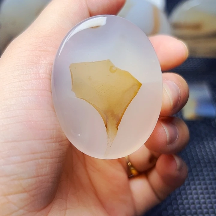 玛瑙/玉髓未镶嵌珠宝半成品