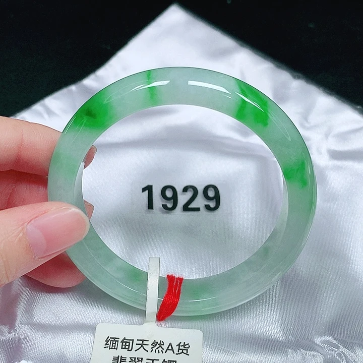 翡翠未镶嵌手镯翡翠手镯未镶嵌