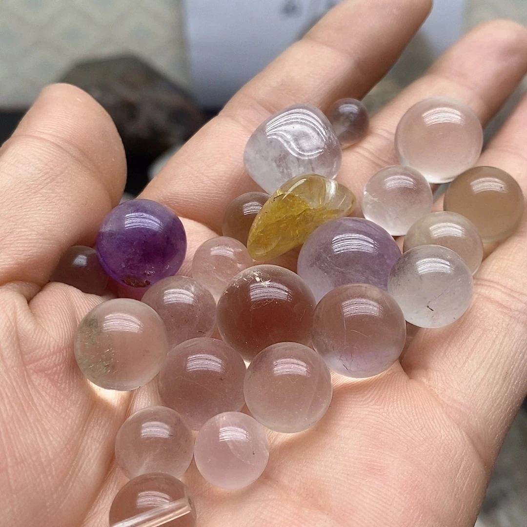 水晶351未镶嵌个别有瑕疵