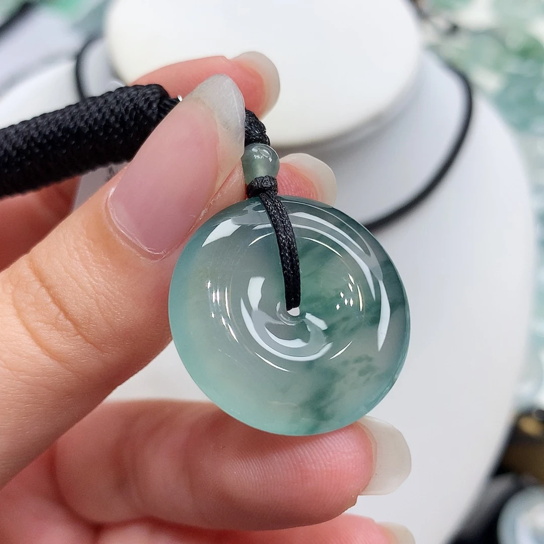 翡翠未镶嵌胸饰翡翠85，24/5.6