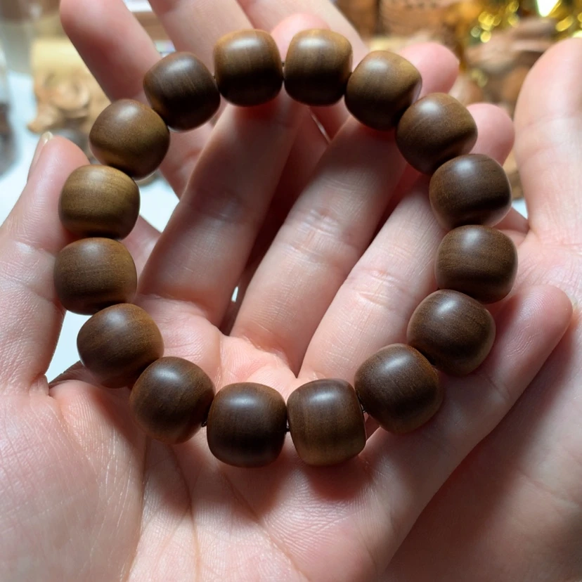 【闪购商品】檀香木手串/手链呼****原檀香手串13*14微瑕