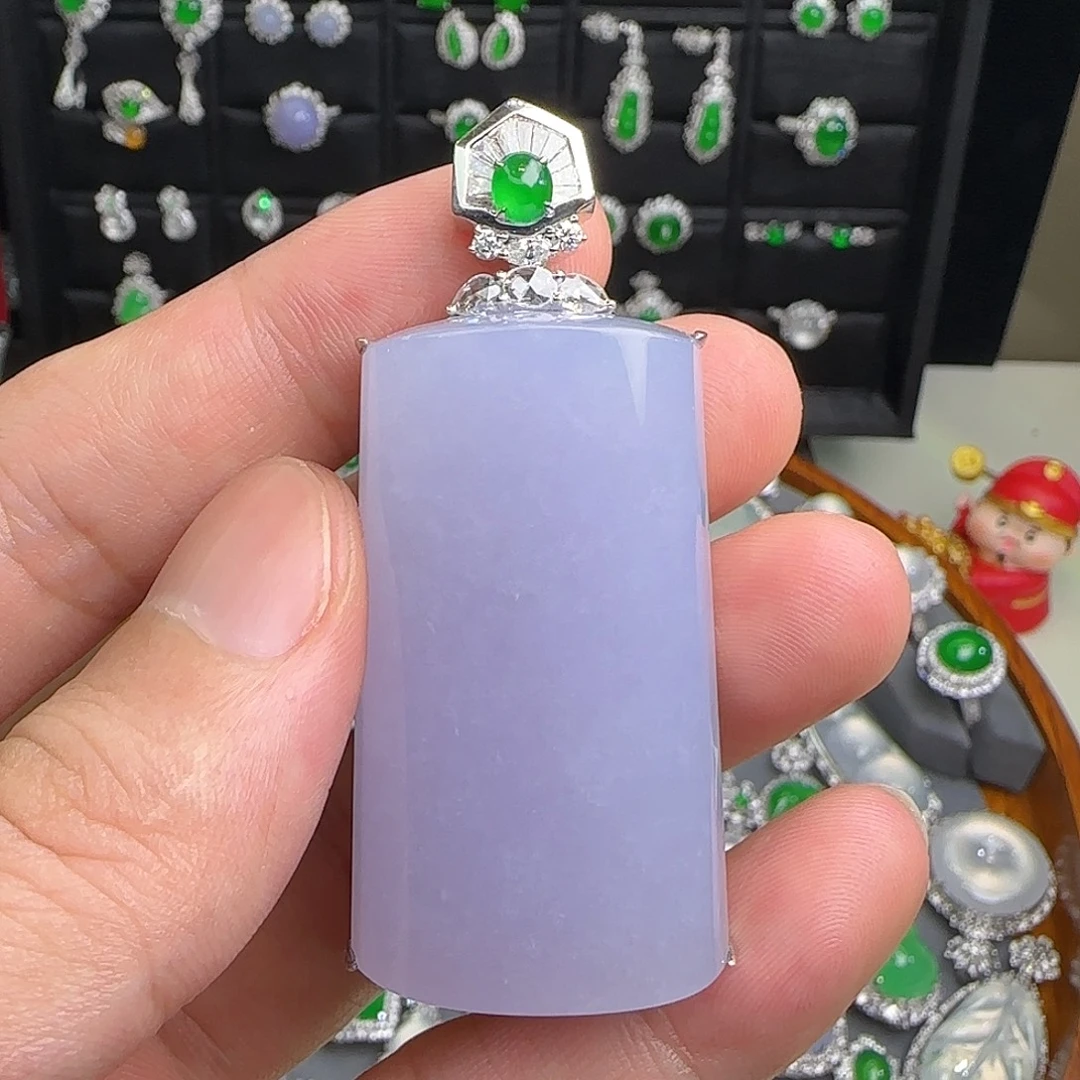 翡翠18K金镶嵌颈饰天然翡翠