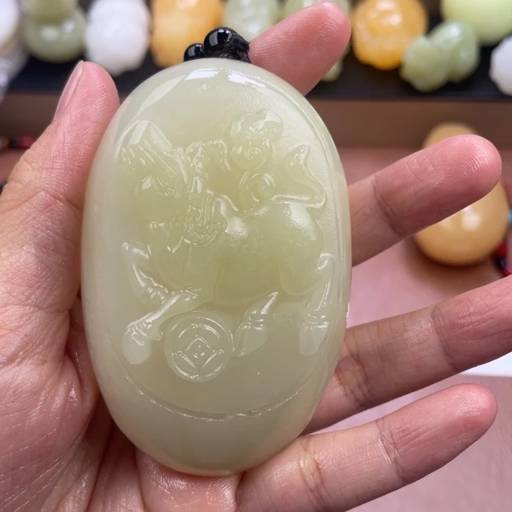 一***事石材天然古青石手把件
