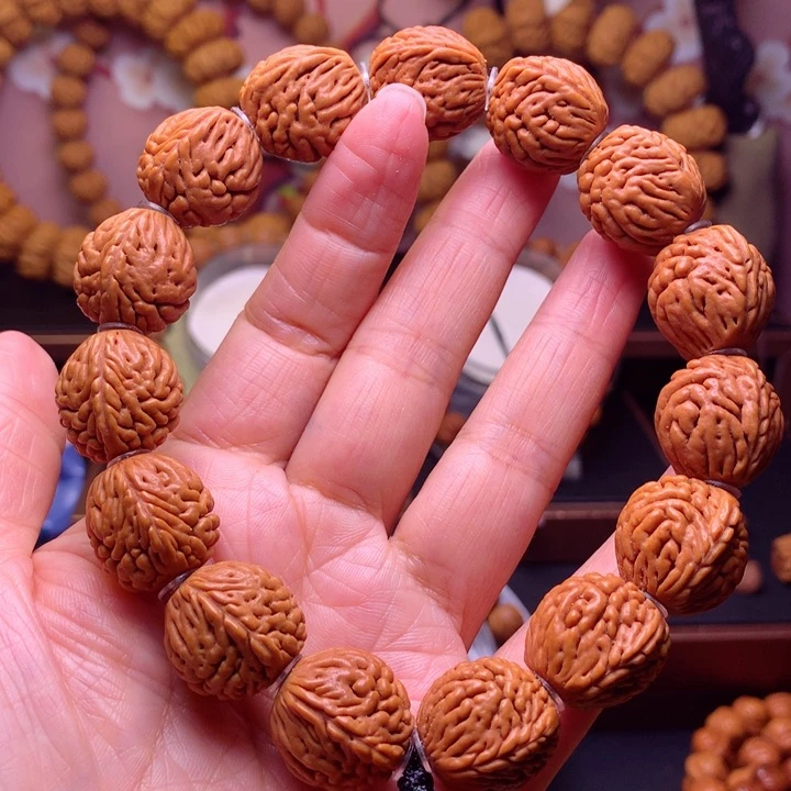 桃核手串龙纹桃核3