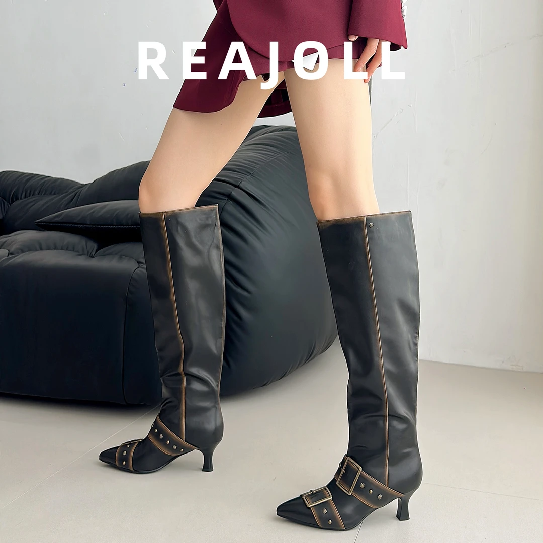 长筒靴子女2025秋冬新款法式尖头皮带扣大牌宽版裤管骑士高筒长靴