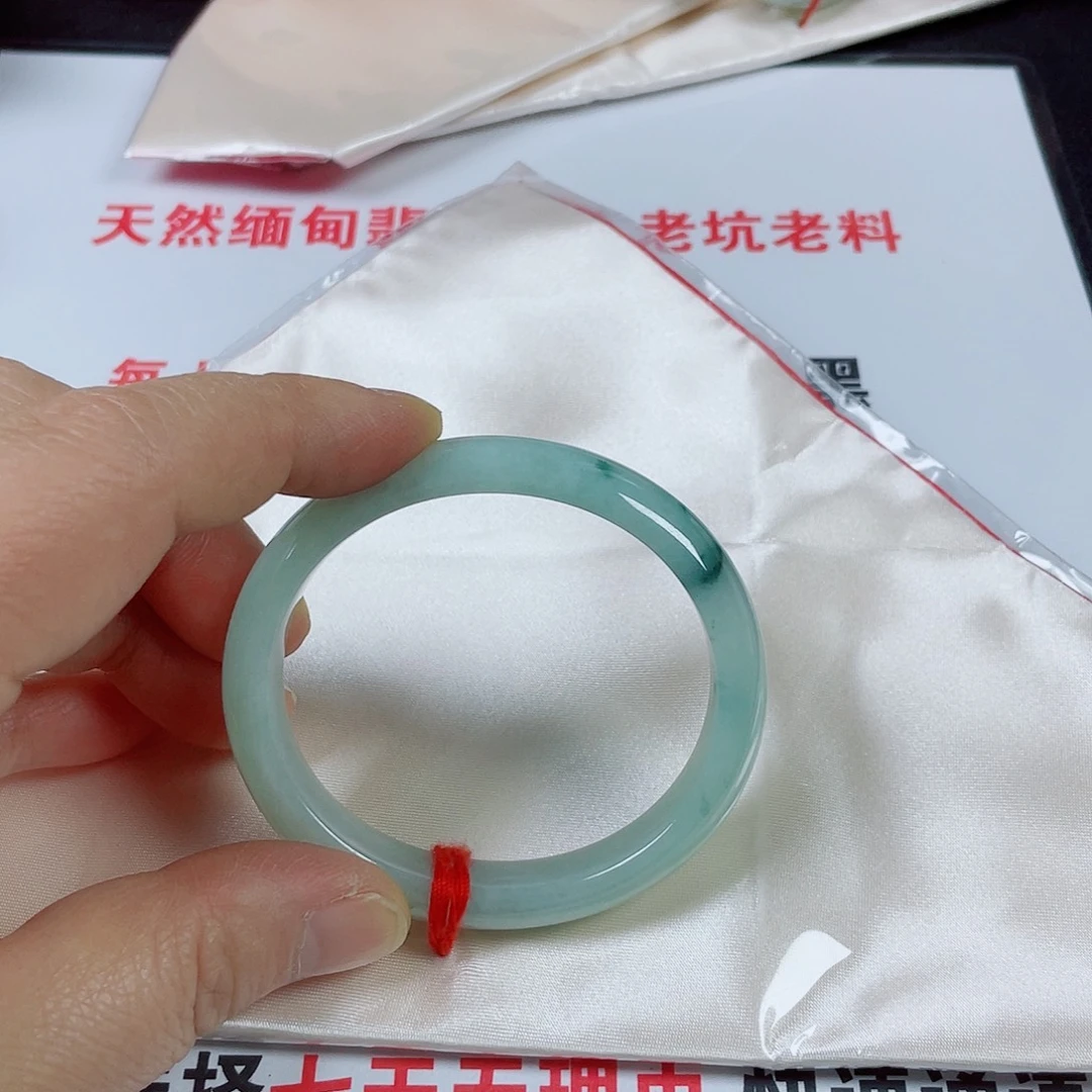 翡翠未镶嵌手镯天然翡翠手镯53.5