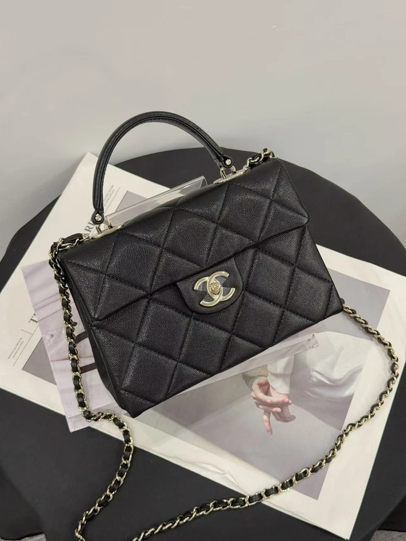 未使用 Chanel/香奈儿 25S Kelly黑金小号 全套 拍下送中检