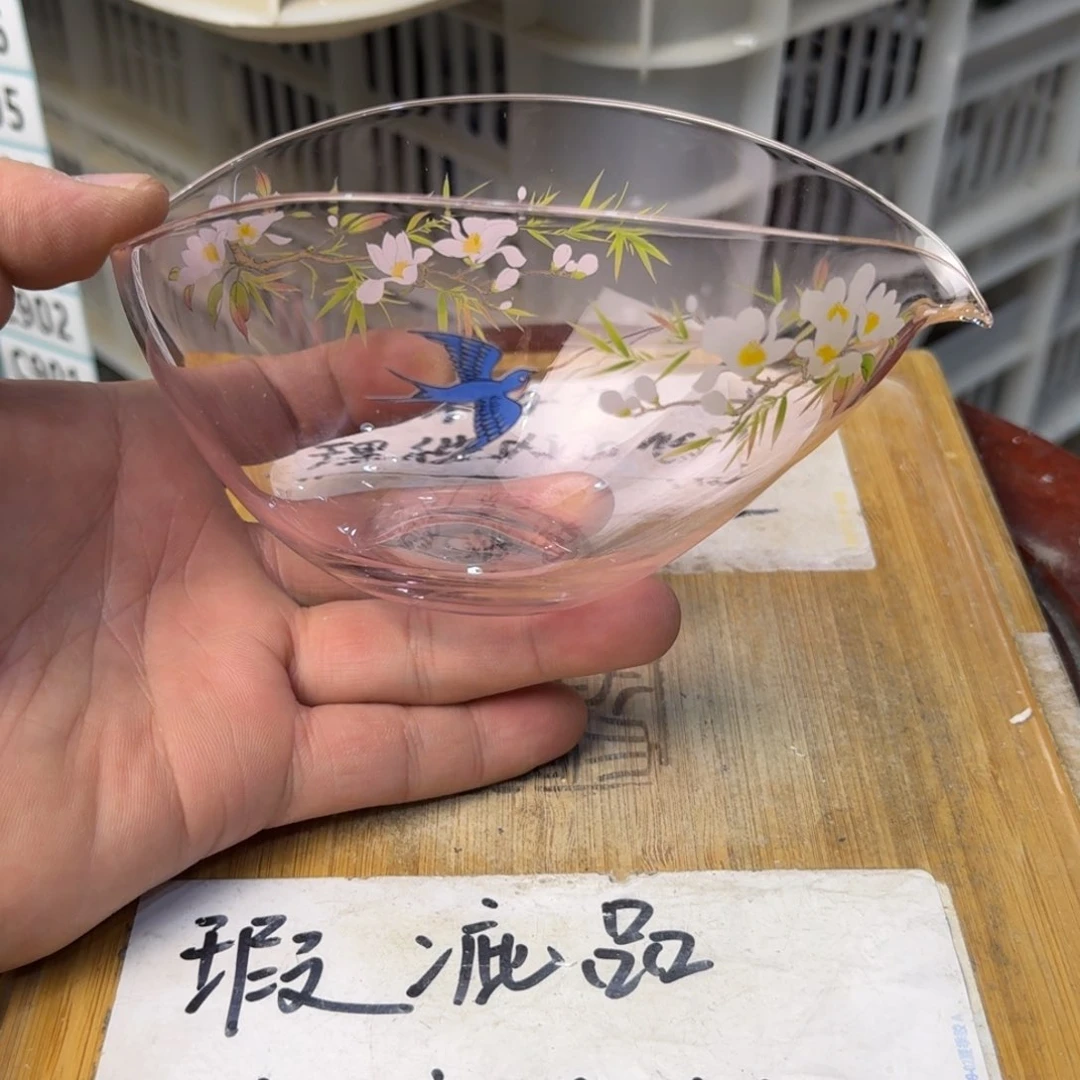 瑕疵介意勿拍陶瓷器皿B987