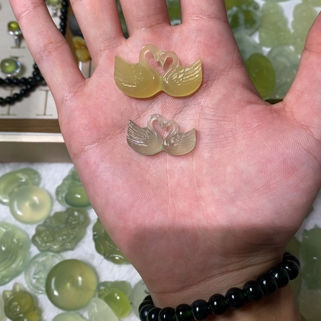 安***华岫玉未镶嵌吊坠(不含链)