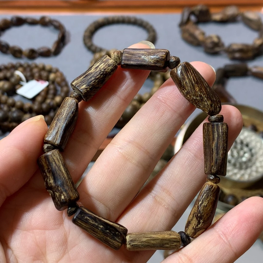 沉香碎屑沉香达拉干沉水。。。。。