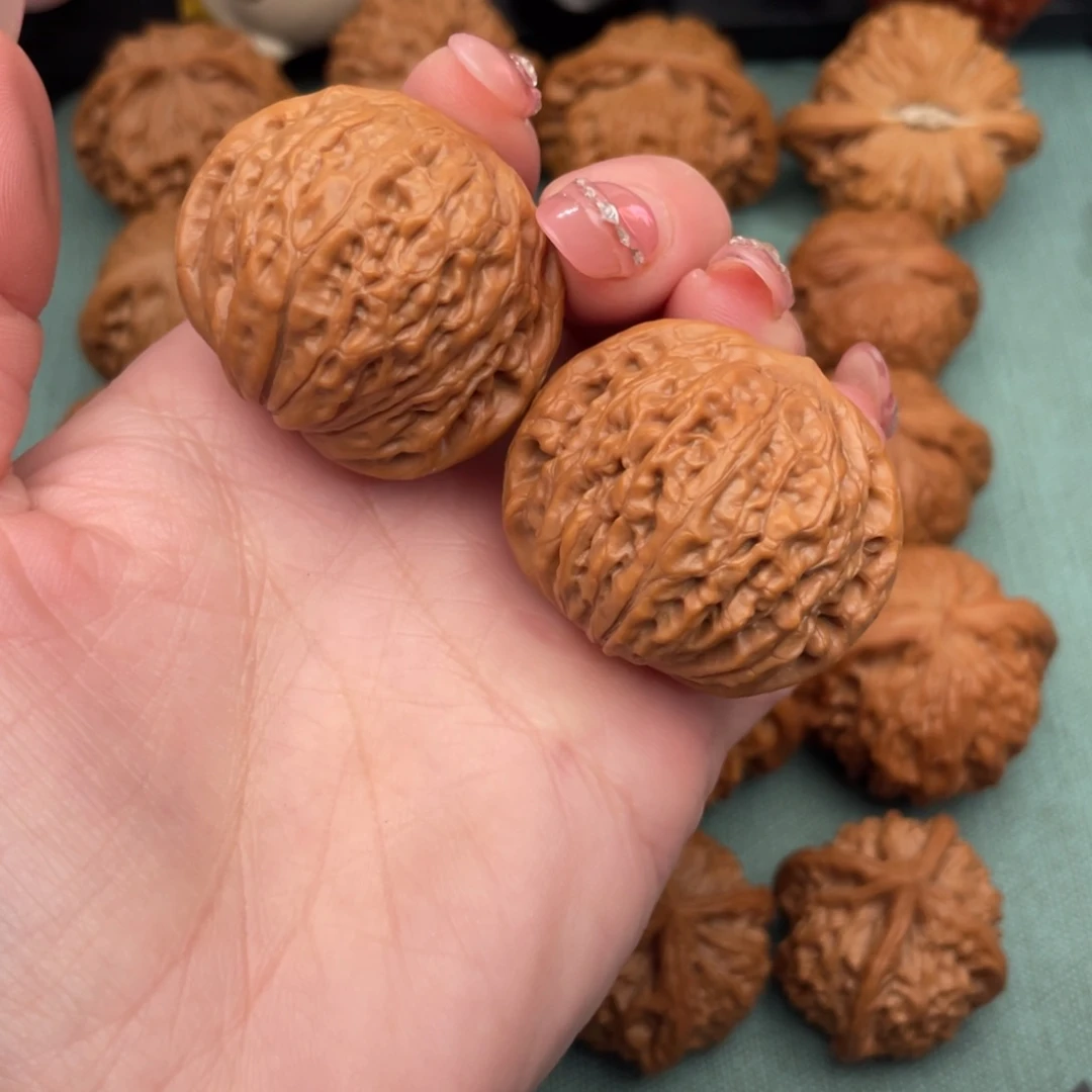 文玩核桃把件铁锤妹妹38