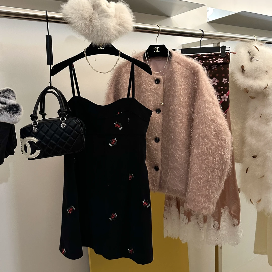 糯叽叽粉色的卷卷毛圆领显瘦羊毛小外套～