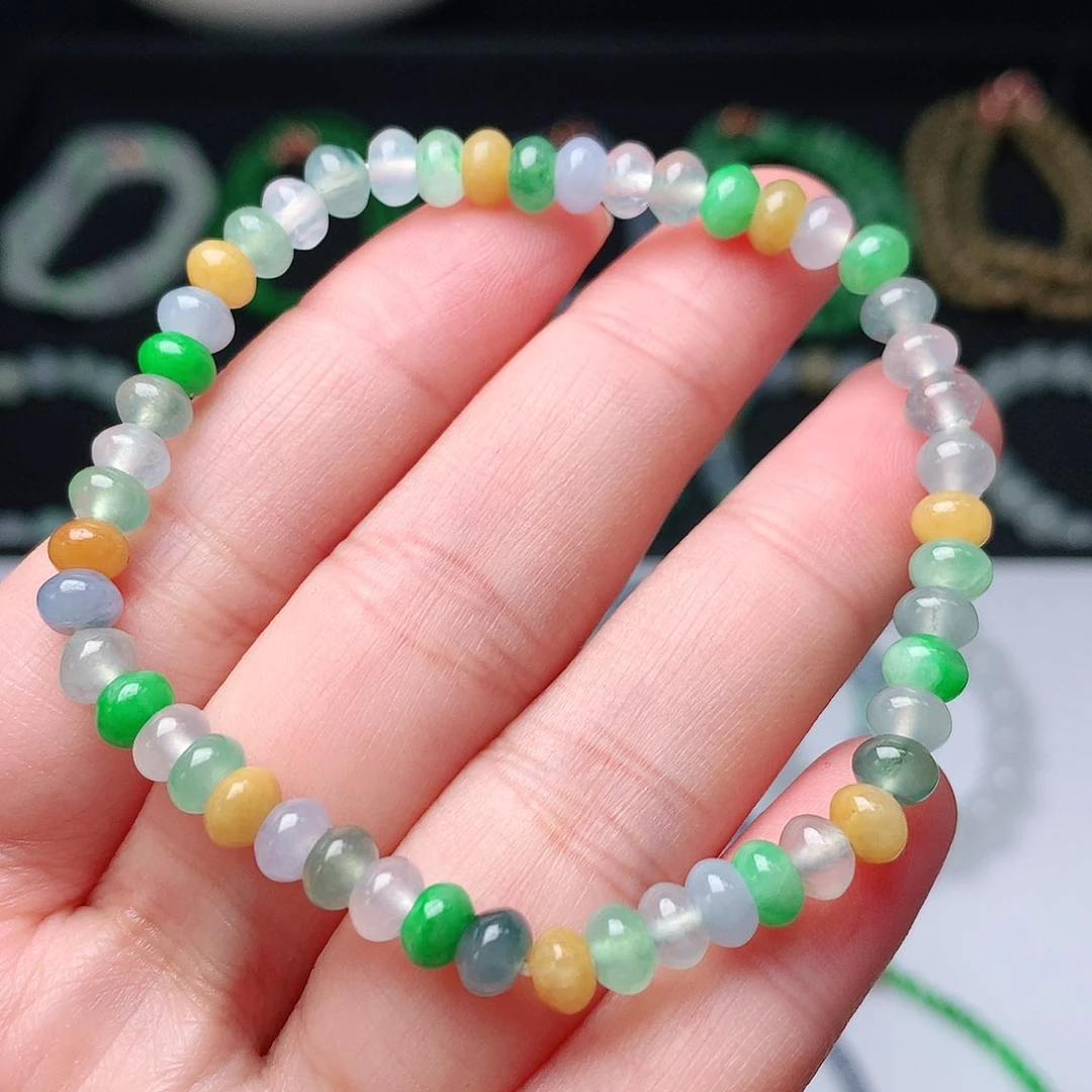 翡翠手链未镶嵌翡翠