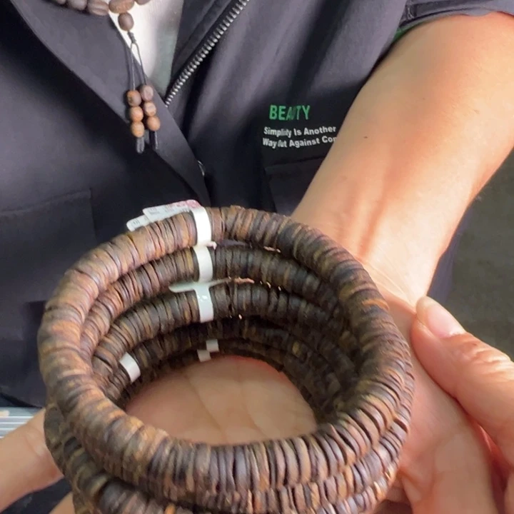 沉香手串白棋沉水9克卡8多样性发1条