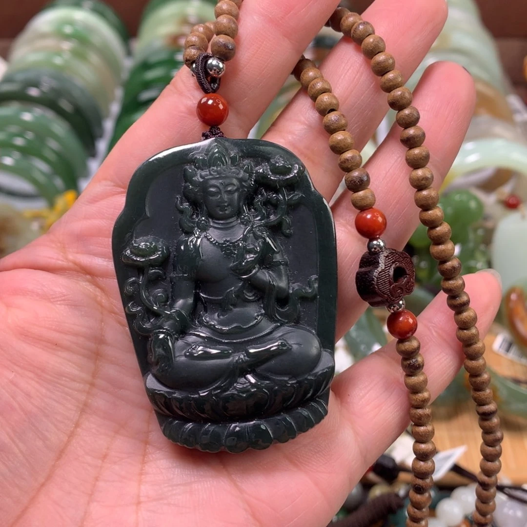 和田玉未镶嵌颈饰